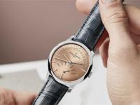 江诗丹顿保卡怎么看（解读保卡信息与保修流程）